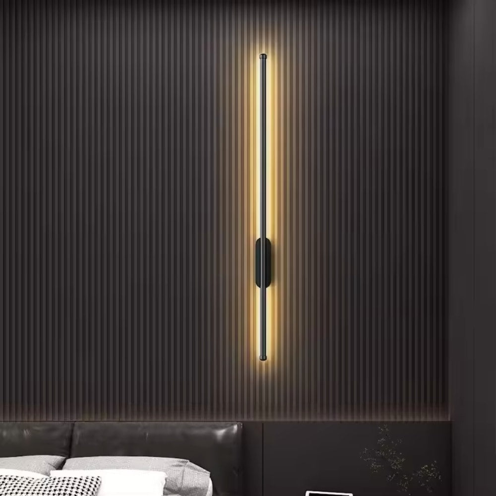 Verstellbare LED-Wandleuchte im skandinavischen Stil