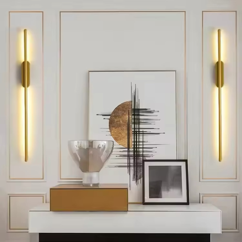 Verstellbare LED-Wandleuchte im skandinavischen Stil